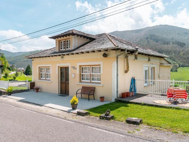 Casa en venta, Lebredo, Asturias