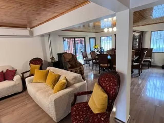 Casa en venta Linderos Buin 3D 2B 300m2 | 3 dormitorios por 8000.00 en Buin