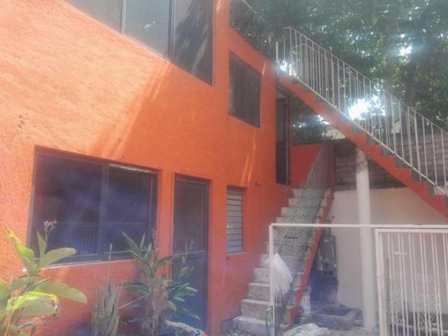 Casa en venta “Lista para remodelar” en Jacarandas | Tlalnepantla