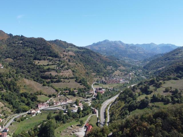 CASA EN VENTA, LLAMERA DE ABAJO, 4