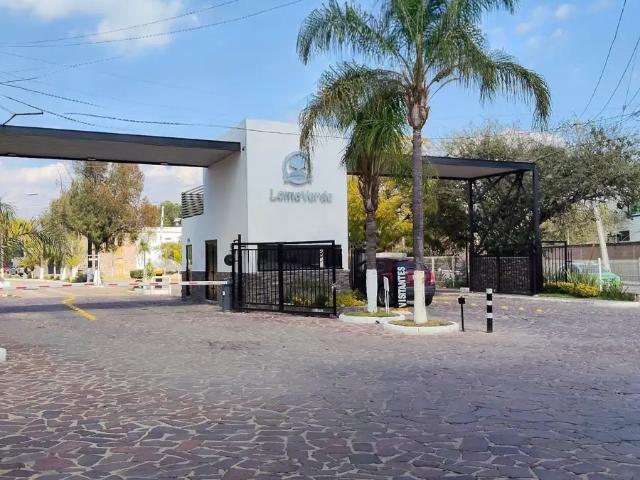 Casa en Venta Loma Verde gran terreno