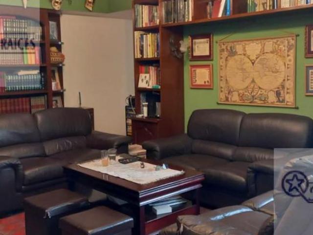 Casa en Venta, Lomas de Vista Hermosa de un sólo Nivel, Salidas a Vialidades Importantes, Escuelas