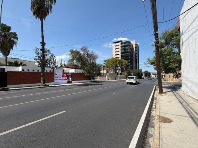 CASA EN VENTA LOMAS DEL VALLE