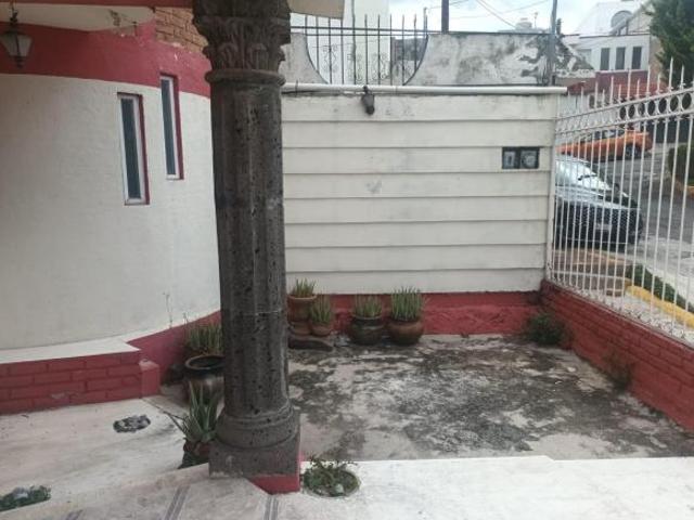CASA EN VENTA LOMAS RESIDENCIAL PACHUCA DE SOTO, HGO. SUP. 680 m2