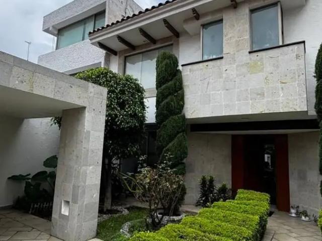 CASA EN VENTA, LOMAS VERDES