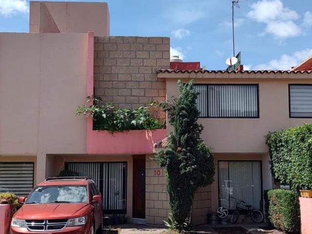 Casa En Venta, Los Fresnos, 3 Rec, sala de TV, 2.5 Baños, 2 Autos