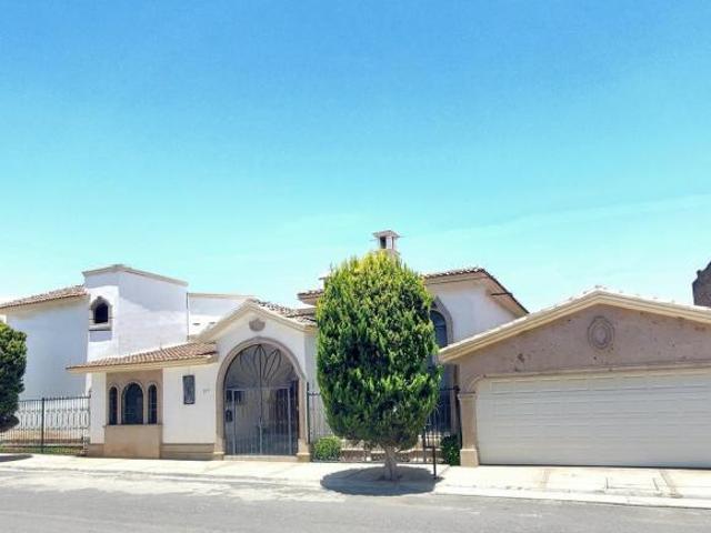 CASA EN VENTA LOS PINOS AL NORTE SALTILLO