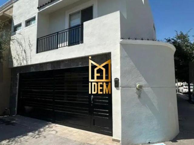 Casa en Venta los Rincones, Escobedo NL