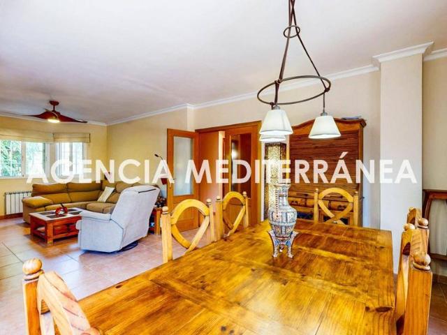 Casa en venta Puebla de Vallbona, España