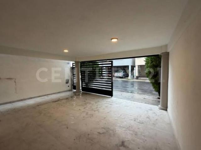 CASA EN VENTA | PUERTA DE ANAHUAC | ESCOBEDO, NL