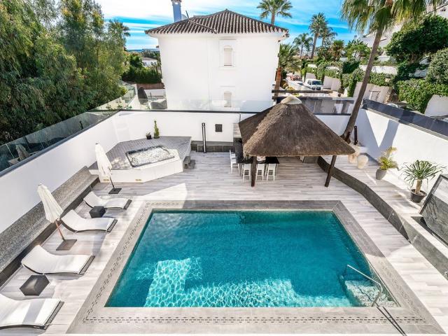 Casa en venta Puerto Banús, España
