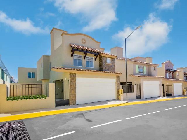 CASA EN VENTA | PACHUCA, HIDALGO, FRACCIONAMIENTO REAL MADEIRA. MODELO PONTEVEL PLUS