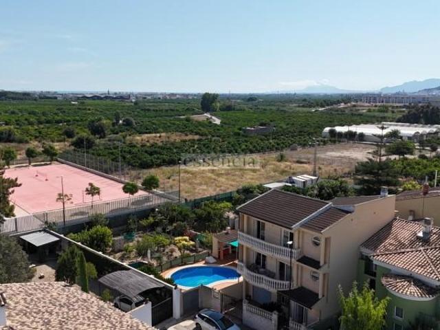 Casa en venta Palmera