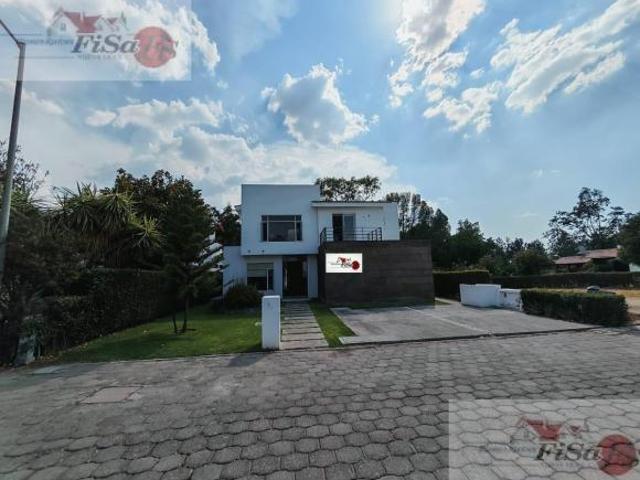 CASA EN VENTA PASEO DEL ABANICO