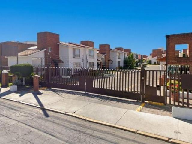 CASA EN VENTA PASEO SAN ISIDRO SANTIAGUITO METEPEC EDO MEX