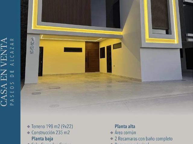 CASA EN VENTA PASEOS DE ALCÁZAR