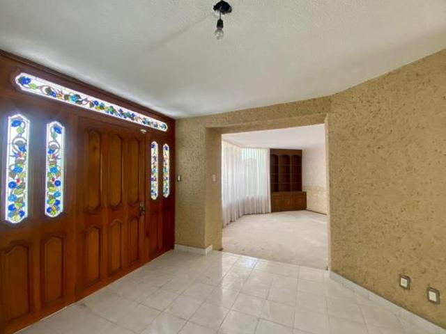 CASA EN VENTA PARA REMODELAR COLONIA PATHÉ