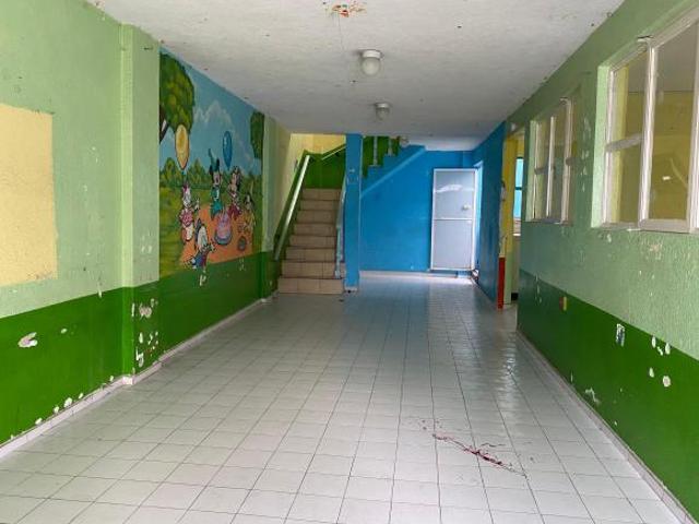 Casa en venta para remodelar con excelente ubicación