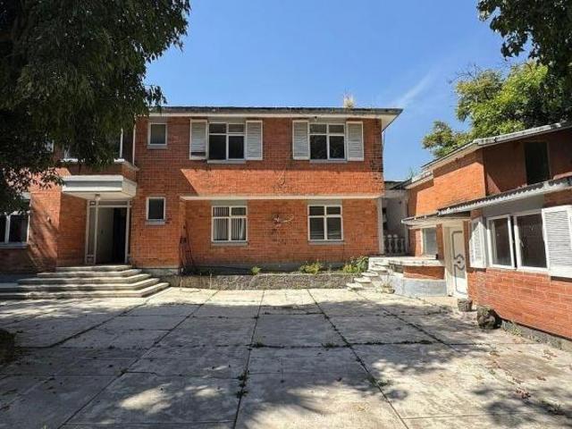 Casa en venta para remodelar en Club de Golf Chapultepec | 764 m²