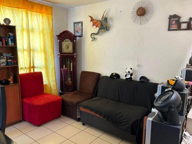 CASA EN VENTA PARA VIVIR O INVERTIR, EN LOS SAUCES V, TOLUCA