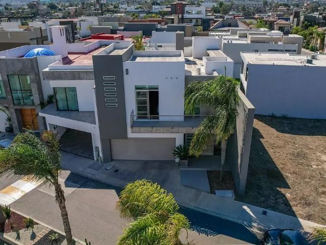 CASA EN VENTA PARAISO DEL RIO