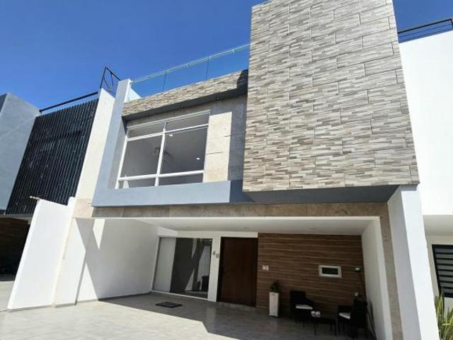 CASA EN VENTA LOMAS DE ANGELOPOLIS 3 $4,690,000 PARQUE MEDITERRANEO