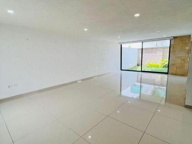 OPORTUNIDAD CASA VENTA PARQUE NUEVO LEON LOMAS ANGELOPOLIS 3 POR CHEDRAUI SELECTO FRENTE AREA VERDE
