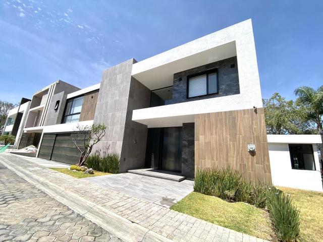Casa en Venta Parque Santo Domingo Lomas de Angelopolis