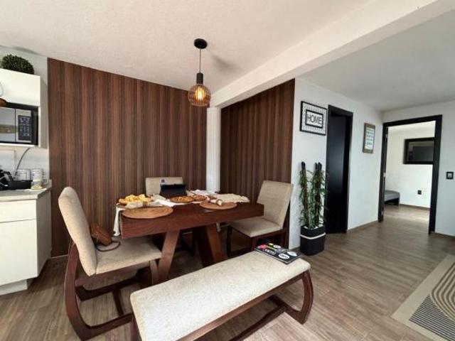 CASA EN VENTA PARQUES DE TESISTAN II