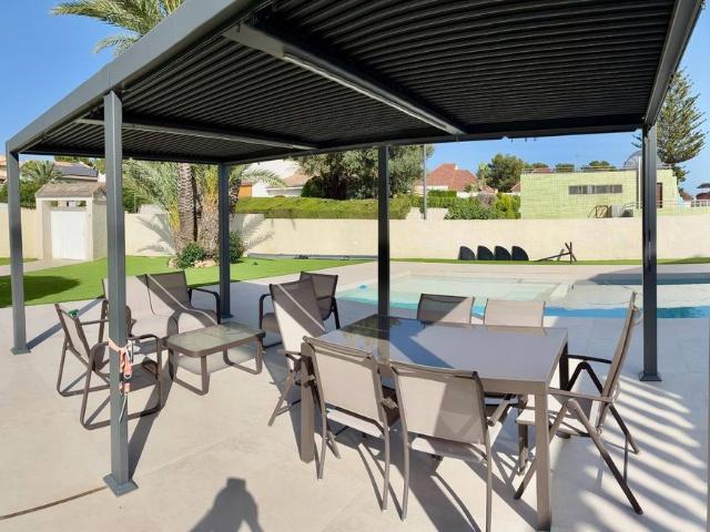 Villa / Chalet de lujo 904 m2 en venta, Paterna, Comunidad Valenciana