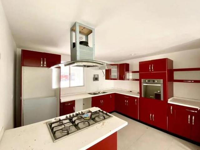 CASA EN VENTA PEDREGAL DE LA HUASTECA ZONA SANTA CATARINA