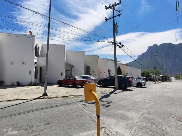 CASA EN VENTA PEDREGAL DE LA HUASTECA