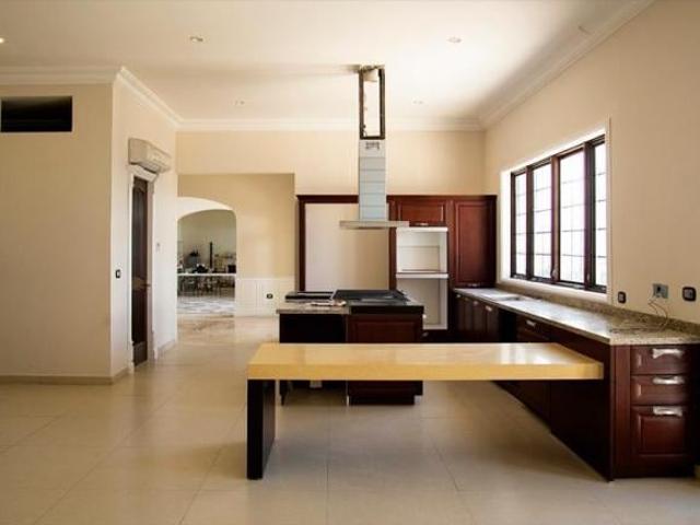 Casa en Venta Pedregal de Vista Hermosa QUERETARO C1171