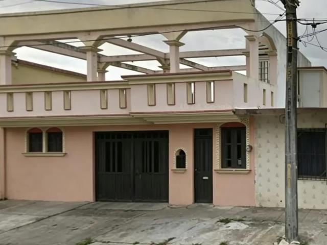 CASA EN VENTA PLAYA SOL COATZACOALCOS