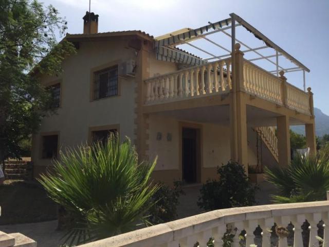 Casa en venta Polop