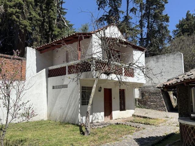 Casa en venta Popopark, Atlautla con amplio terreno cerca del centro Amecameca
