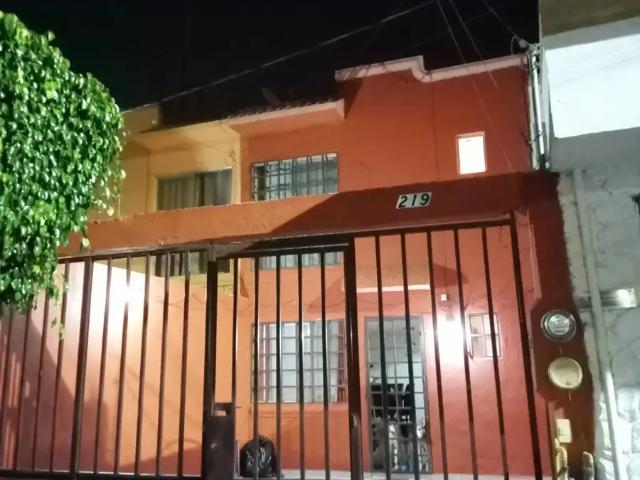 CASA EN VENTA POR ZONA DELTA