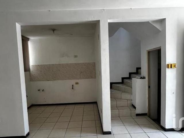 Casa en venta Portal de San Roque Juarez Nuevo León