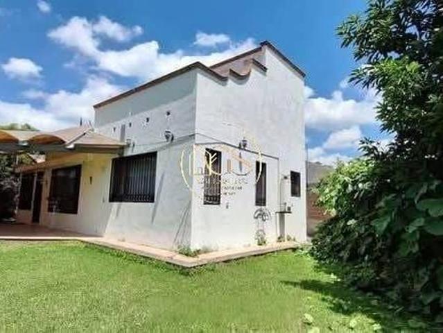 CASA EN VENTA PRADERAS DE LA HACIENDA CELAYA