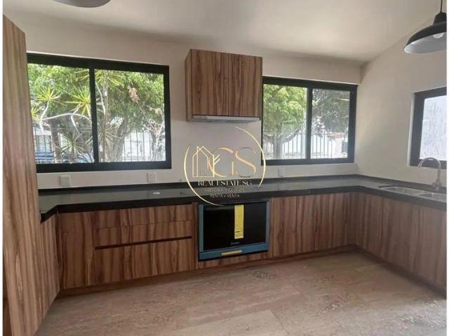 CASA EN VENTA PRADERAS DE LA HACIENDA CELAYA