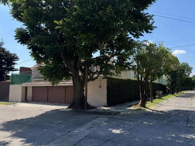 Casa en venta, Prados Tepeyac, Zapopan | RCV 2359