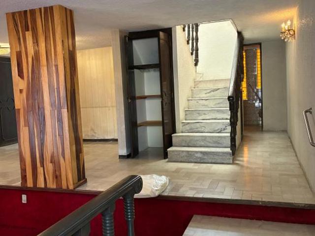 Casa en venta prados de coyoacan gran potencial para remodelar