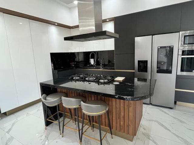 Casa en Venta privada Acanto seguridad y lujo
