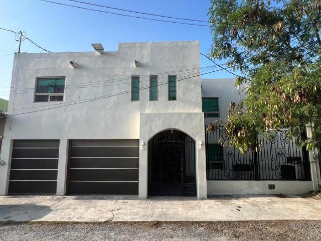 Casa en venta Privada Argos #1212 Col. Jacinto Lopez III