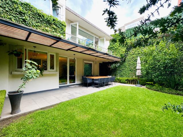 Casa en Venta Privada Hacienda Antigua Interlomas Huixquilucan EDOMEX