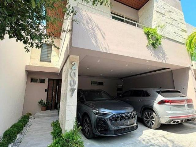 Casa en venta PRIVADA CONTRY LOS ENCINOS, GUADALUPE N.L
