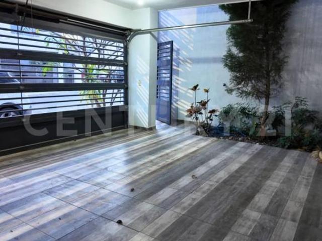 CASA EN VENTA | PRIVADA QUETZAL | GUADALUPE NL | AMUEBLADA