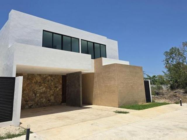 Casa en venta Privada Residencial Parque Natura, Cholul, Merida, Yucatan