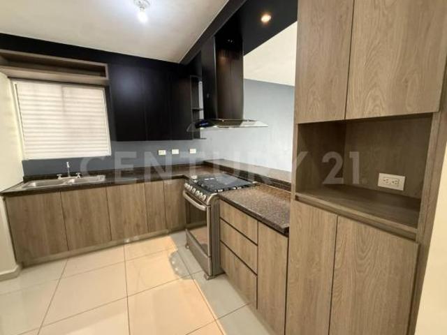 Casa en Venta Privadas Borneo, Apodaca, Nuevo León