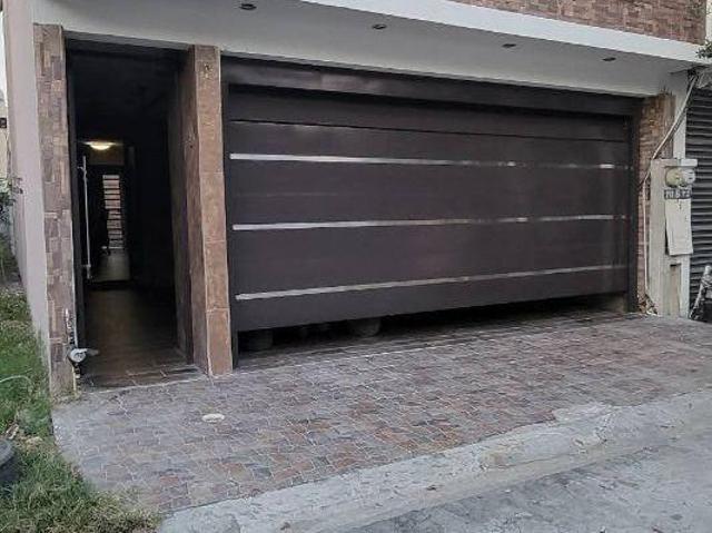 CASA EN VENTA – PRIVADAS DEL SAUCE, SECTOR CEDRO | ESCOBEDO, N. L